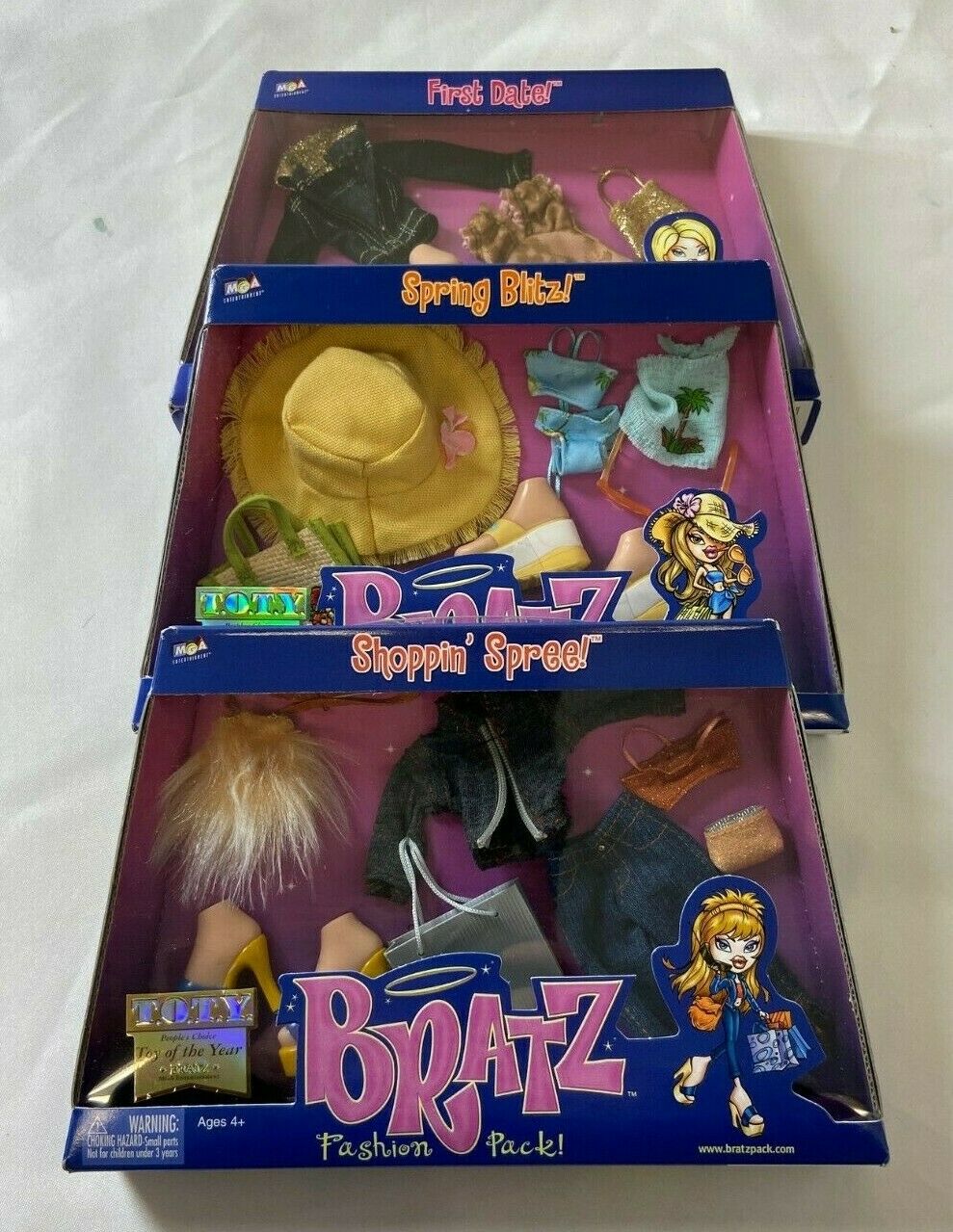 3 Pack Full Collection Bratz Girls Doll Fashion Pack Clothesw/ Shoes Light Skin